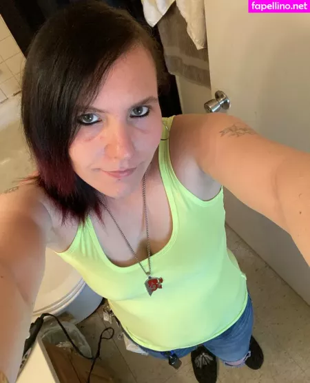 Barrelbabe2020 OnlyFans Thumbnail #0PWJxxzg0T