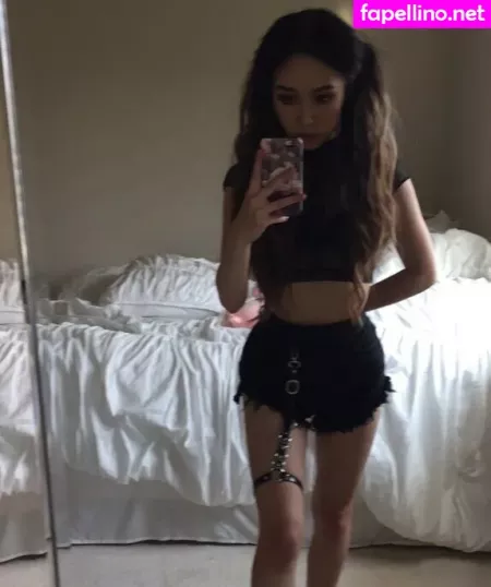 Basedlilv OnlyFans Thumbnail #6ySEIOqIqi