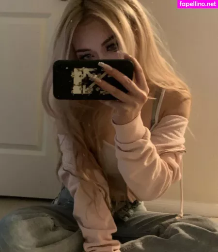 Basedlilv OnlyFans Thumbnail #CjgkAvL02i