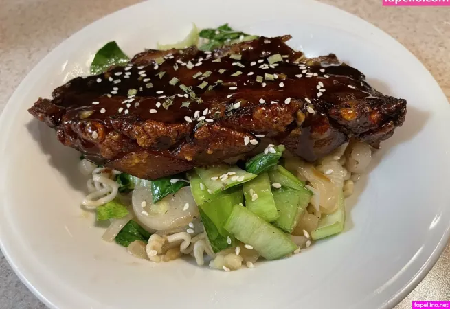 Basicbitchbakerybooty OnlyFans Thumbnail #KqvABxCDwK