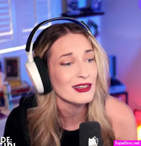 Basicwitgirl 1 OnlyFans Thumbnail #sG0qIdWl9b