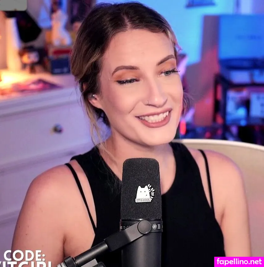 basicwitgirl, tbhlessbasic Nude Leaked OnlyFans Photo #vfZtfCtbb2