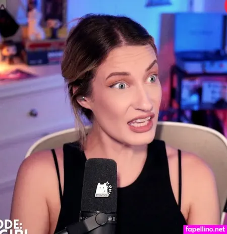 Basicwitgirl 1 OnlyFans Thumbnail #yAwPCL10vL