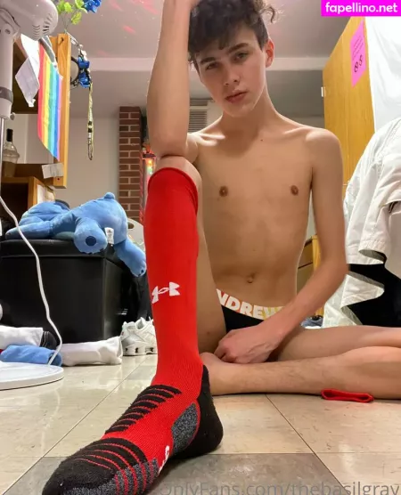 Basilgray OnlyFans Thumbnail #0aN8BB2Uo8