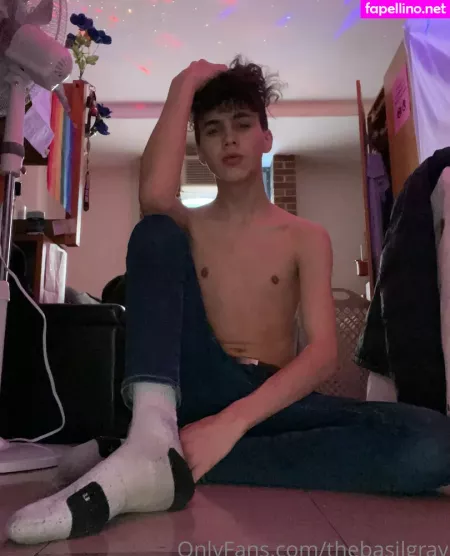 Basilgray OnlyFans Thumbnail #YvsWFg4HTz