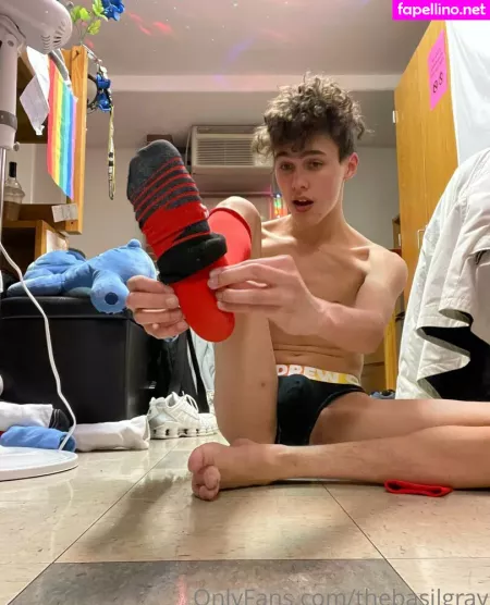 Basilgray OnlyFans Thumbnail #mXgCHoDpSy