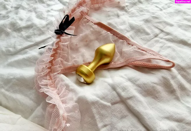 Basiliablakwall OnlyFans Thumbnail #iskETaxgyP