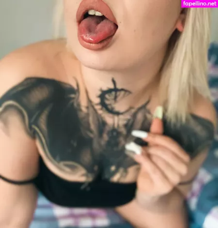 Bat Gyal OnlyFans Thumbnail #Q4NwzlFgPo