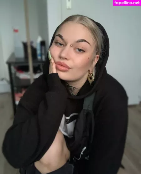 Bat Gyal OnlyFans Thumbnail #exVb8nfcz7