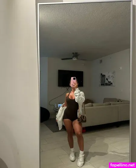 Bathtimewlola OnlyFans Thumbnail #J47nbo3ojl