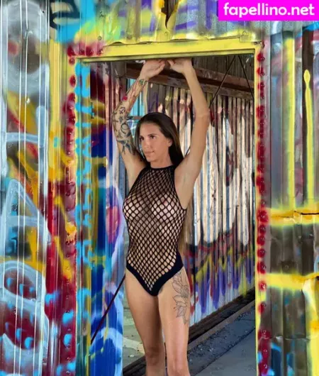 Battle Born Brunettevip OnlyFans Thumbnail #GgBDgr0W4m