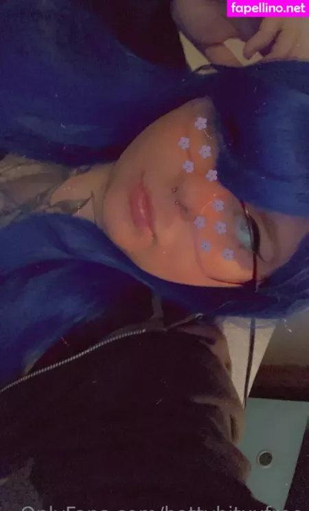 Battybitxxfree OnlyFans Thumbnail #1wqF1PLmT9