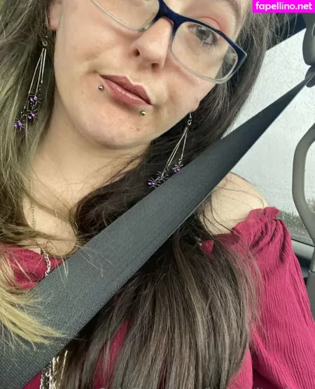 Battybitxxfree OnlyFans Thumbnail #vDFMDByrWL