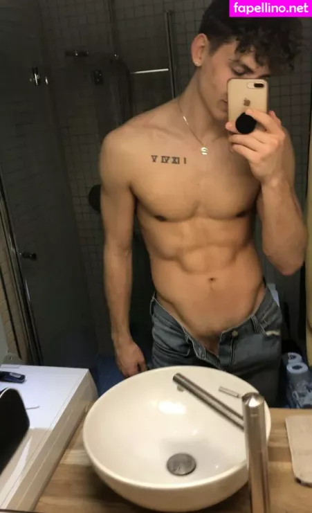 Battyboyfree OnlyFans Thumbnail #1WZiAOpebY