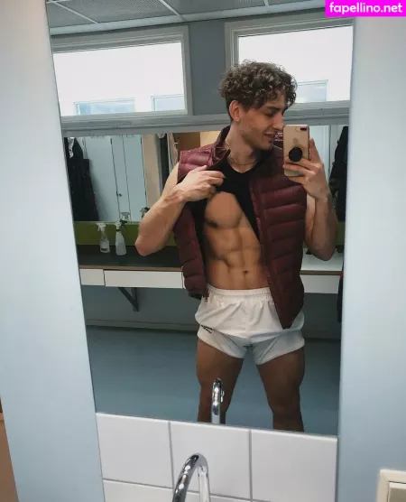 Battyboyfree OnlyFans Thumbnail #CPmEtCeRbC