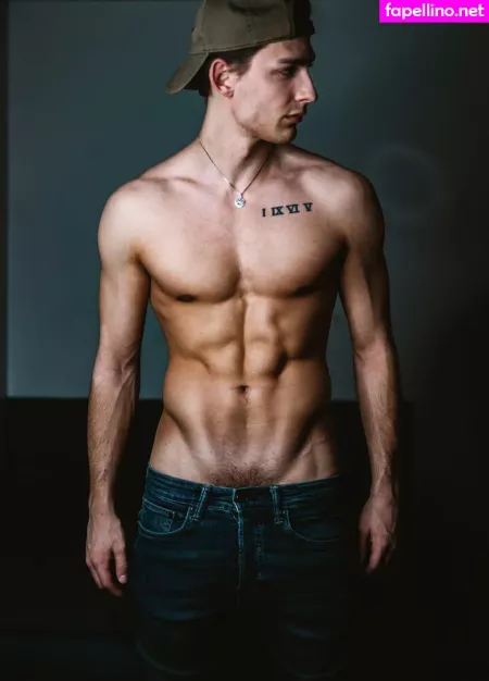 Battyboyfree OnlyFans Thumbnail #UvARTsJn2n