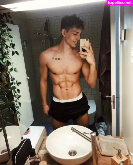 Battyboyfree OnlyFans Thumbnail #YZjAZWCra3