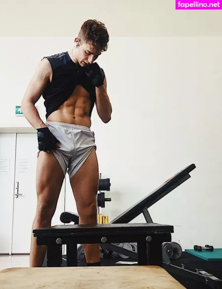 Battyboyfree OnlyFans Thumbnail #ZEhg6fPuqi