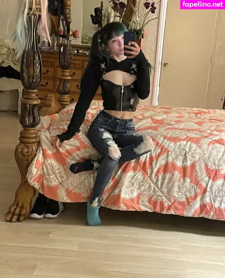 Battydoll OnlyFans Thumbnail #KFdZaVuHn5