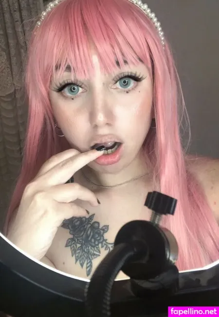 Bavi Wolfie OnlyFans Thumbnail #00vLfhGTdU