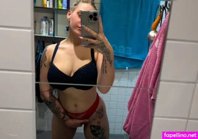 Bay Watch OnlyFans Thumbnail #2cQMItS9G5