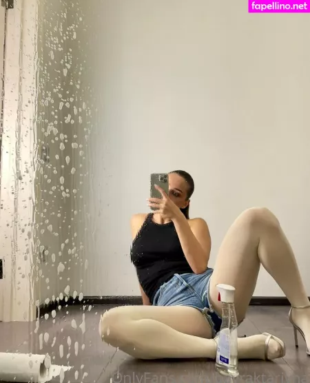 Bayraktarivna OnlyFans Thumbnail #YoE4mvJ2Ba
