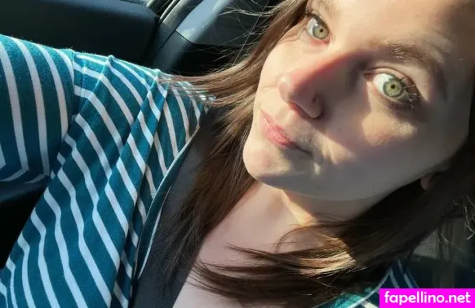 Bbapplehoney OnlyFans Thumbnail #pcFWojbG26