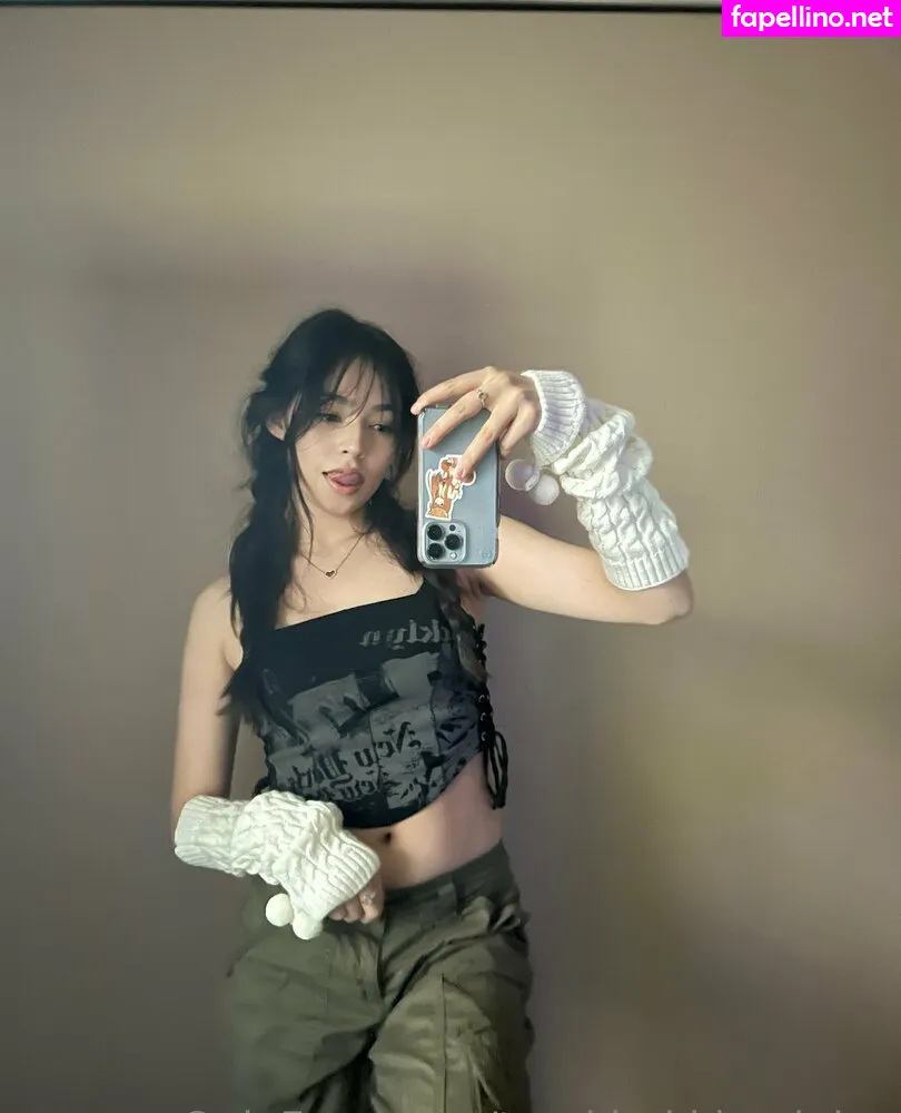 bbaybeebirkin, beevibinn, chocoostrabieee, lilpinkiezzz, riukumabear Nude Leaked OnlyFans Photo #m644NxInaS