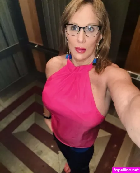 Bbcloveslana OnlyFans Thumbnail #E5efFPQUf8