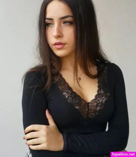 Bbeeuuzz OnlyFans Thumbnail #OjqsvGPLM5