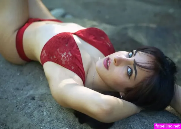 Bbeeuuzz OnlyFans Thumbnail #yMvRhdnTwr