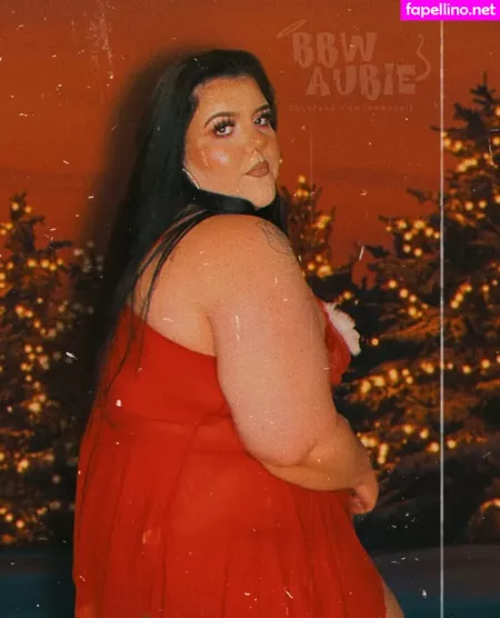 Bbwaubie OnlyFans Thumbnail #2EVsbluo2G