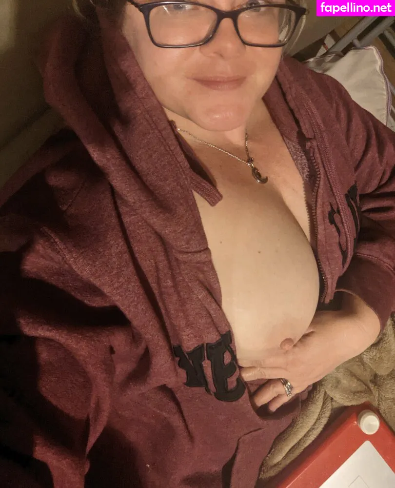 _wildstrawberry_, bbwbadnwild Nude Leaked OnlyFans Photo #5leDlE5w3P