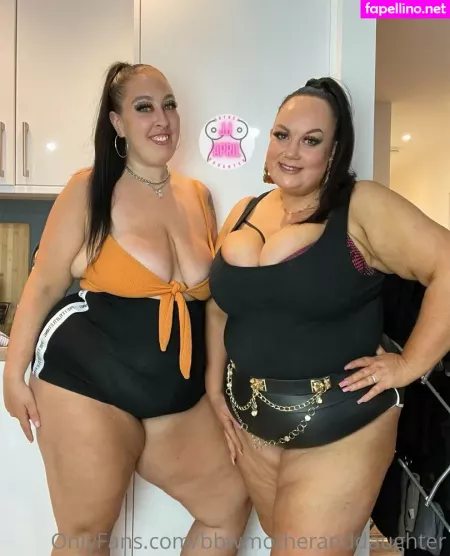 Bbwmotheranddaughter OnlyFans Thumbnail #P4bJInlhVw