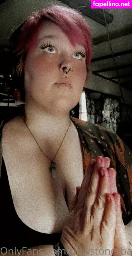 Bbwstonerdoll OnlyFans Thumbnail #NaAovPUEEC