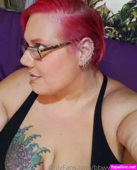 Bbwveronica1 OnlyFans Thumbnail #subL9XbzHj