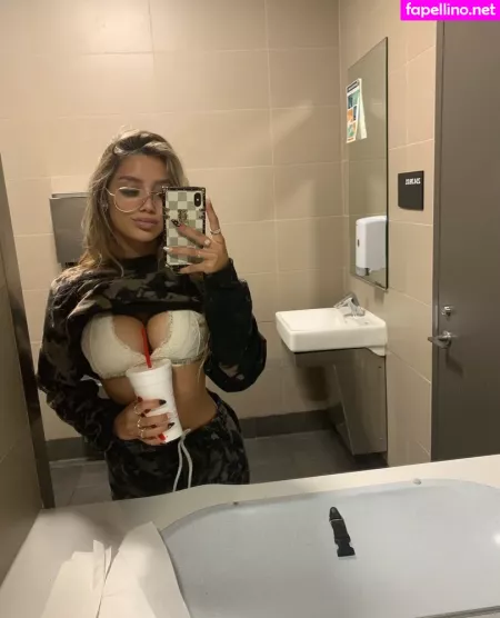 Bbybeaar OnlyFans Thumbnail #AArzwLlfPY