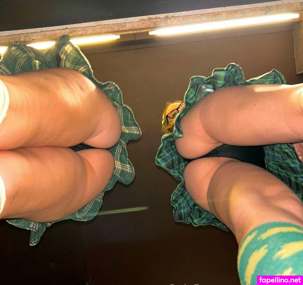 Lil_Szabo, bbycecee, sierraaszabo Nude Leaked OnlyFans Photo #Ui5YMFWVXR