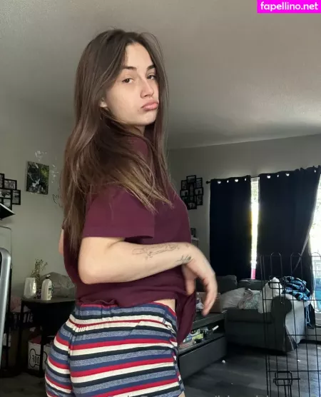 Bbygirlmari 2 OnlyFans Thumbnail #EHzxH8H7Tk