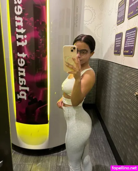 Bbygirlzoexxx OnlyFans Thumbnail #GvMzAhCssA