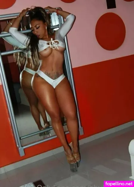 Bbylizz2777 OnlyFans Thumbnail #hEiYWoHSQp