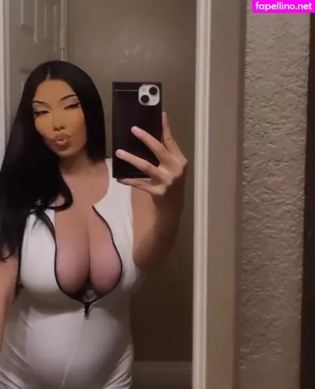 Bbyxgracieeee OnlyFans Thumbnail #YcSvNWU0WB