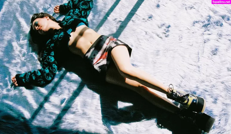 Bea Miller OnlyFans Thumbnail #hE9iNclIxQ