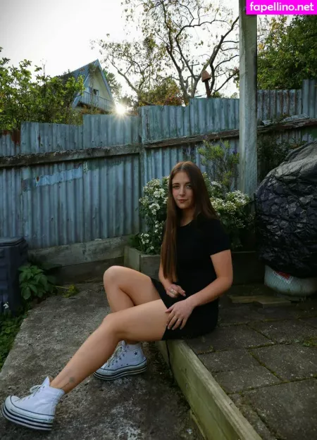 Bea Zee OnlyFans Thumbnail #PsyDrfTdNb