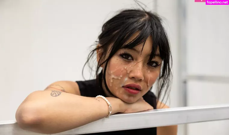 Beabadoobee OnlyFans Thumbnail #X4NoQMBBlf