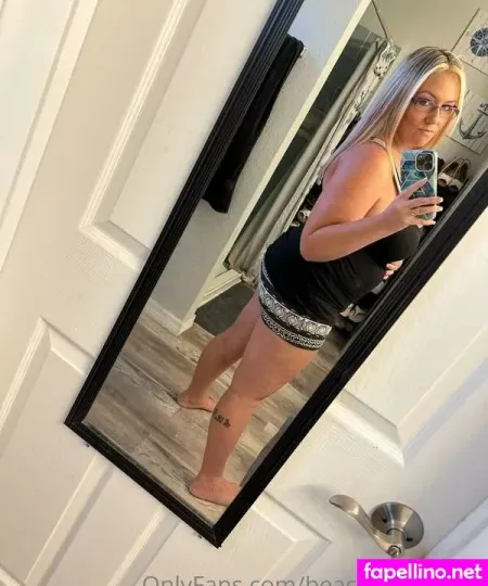 Beachinsexilyfe OnlyFans Thumbnail #Q4Fpih6XuM