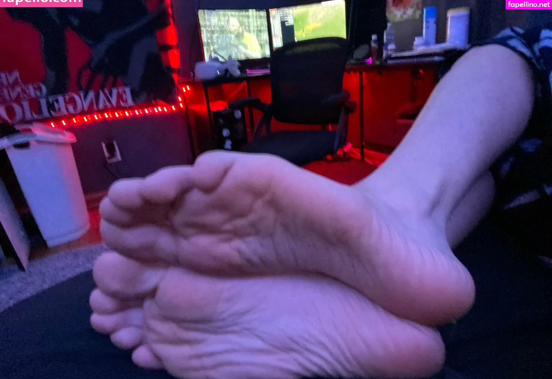 beakedupchris, upsididitagain_ Nude Leaked OnlyFans Photo #nXBUnfcEGa