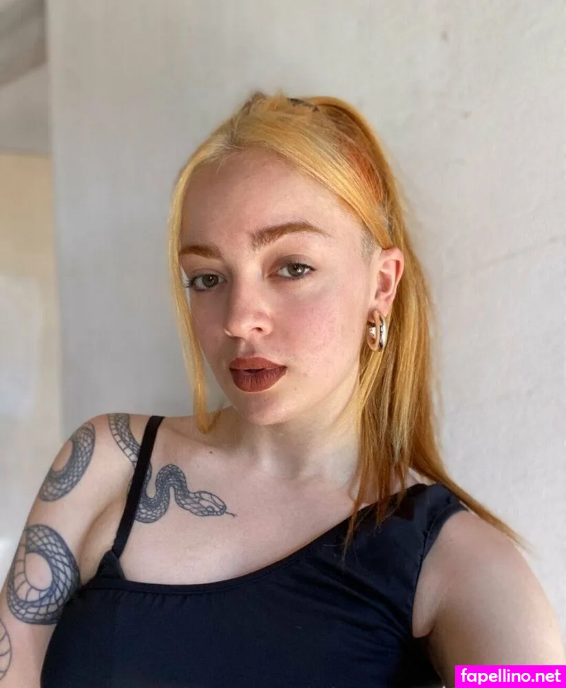 beameloni Nude Leaked OnlyFans Photo #4DCGyD8K7b