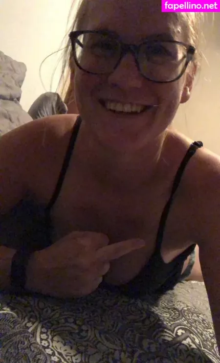 Beard Sittingtx OnlyFans Thumbnail #eFmF9TSpWV