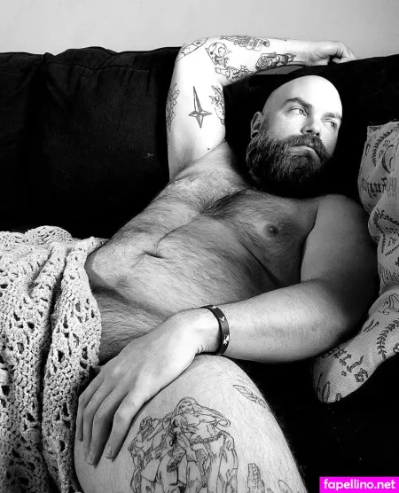 Beardeddaddy0830 OnlyFans Thumbnail #B8DdZDazrv